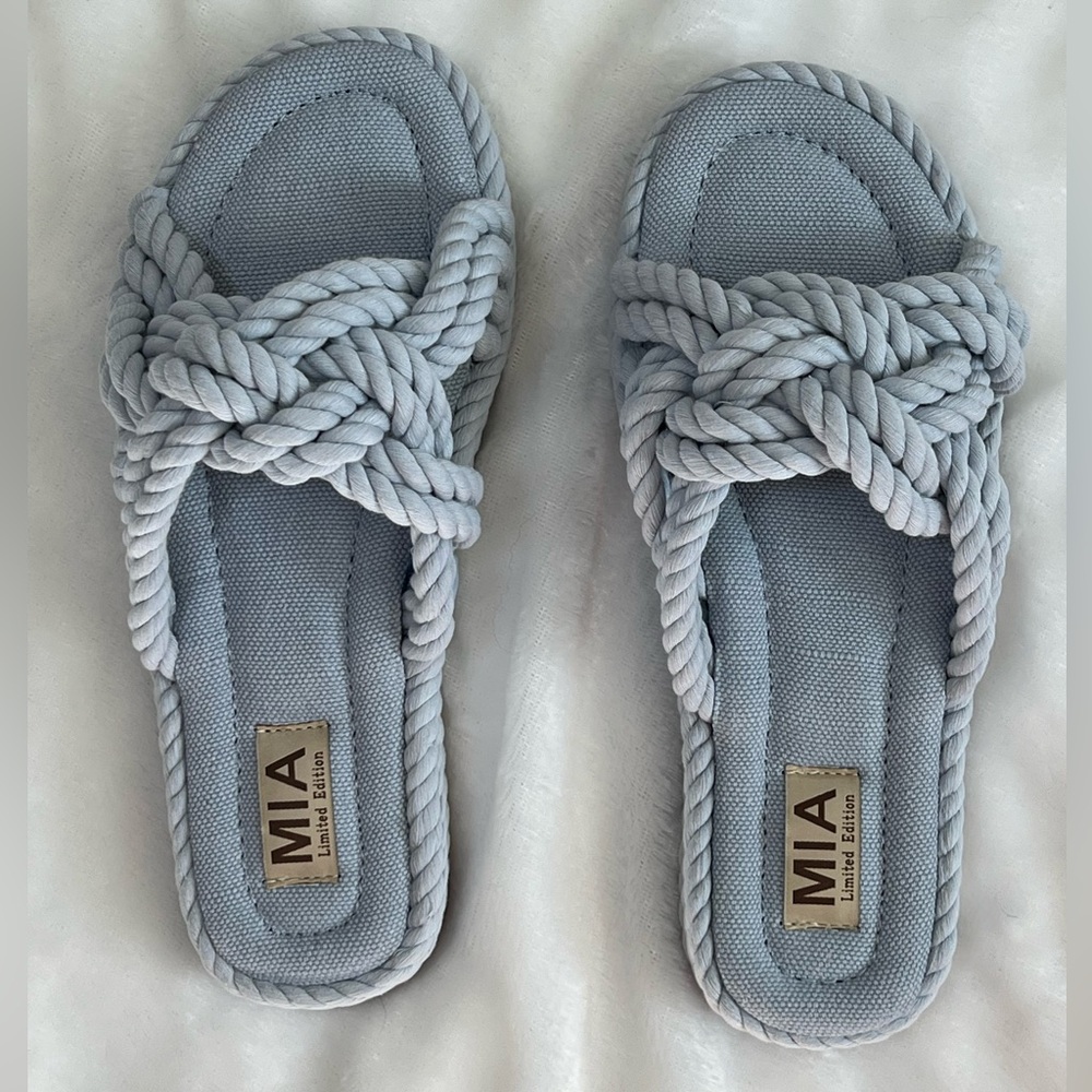 MIA light blue braided sandals, size 8